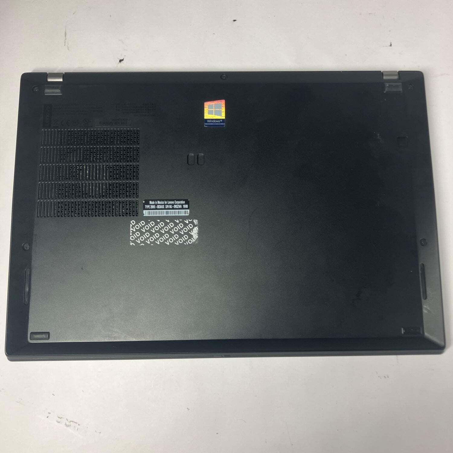 Lenovo ThinkPad T490s 14″ Core i5-8265U 1.6GHz 8GB RAM 500GB SSD WIN 11