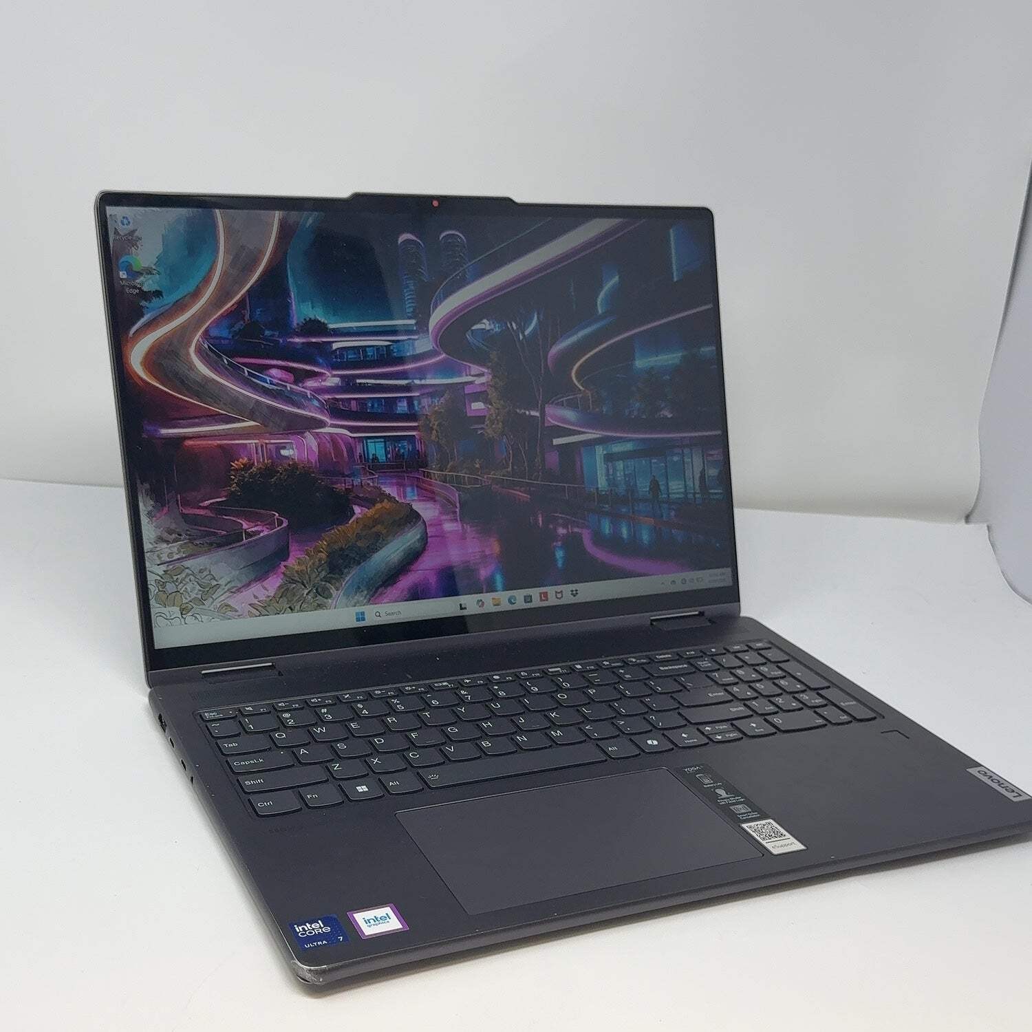 Lenovo Yoga 7 2-in-1 16″ Core Ultra 7 155U 16GB RAM 1TB SSD (READ Bad Trackpad)