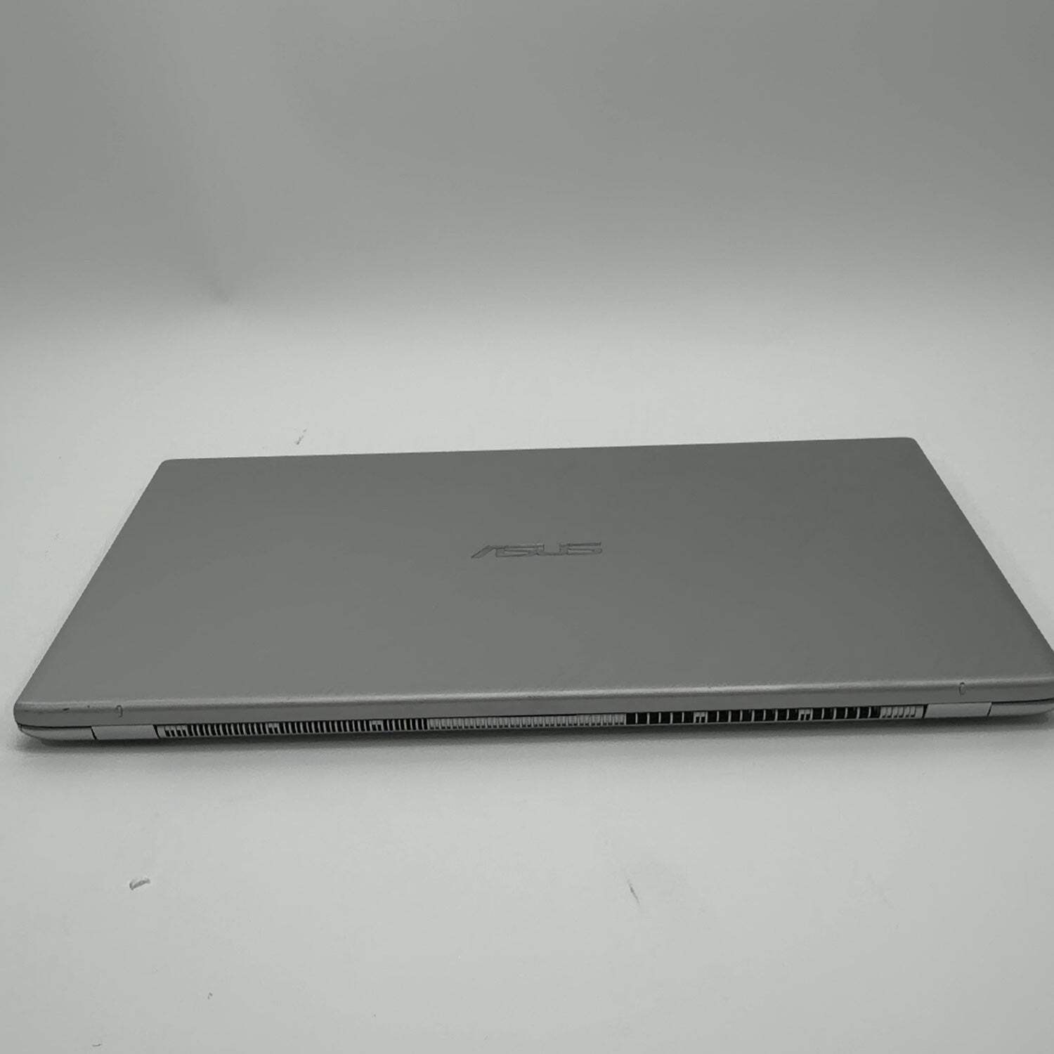 Asus Vivobook 17 K712E 17.3″ i3-1115G4 3.0GHz 8GB RAM 250GB SSD