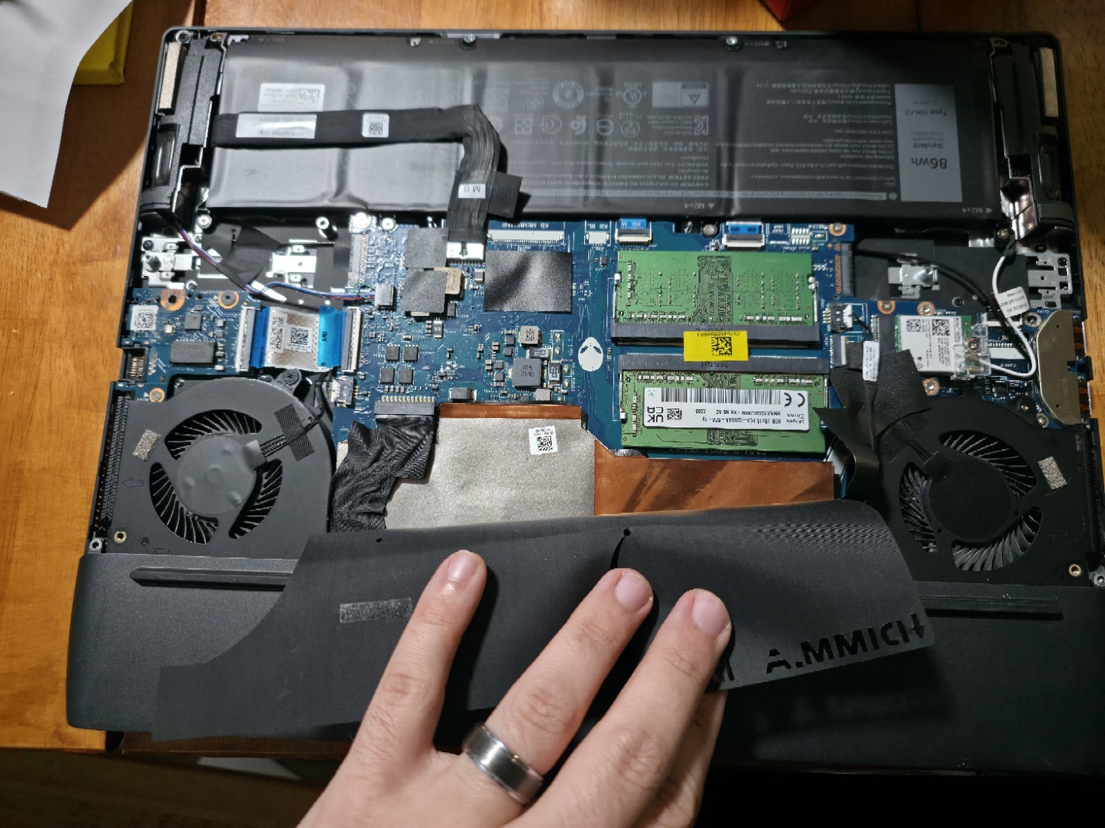 Alienware M15 R5 P109F Laptop 15.6 Ryzen 7 5800H 16GB RTX 3070
