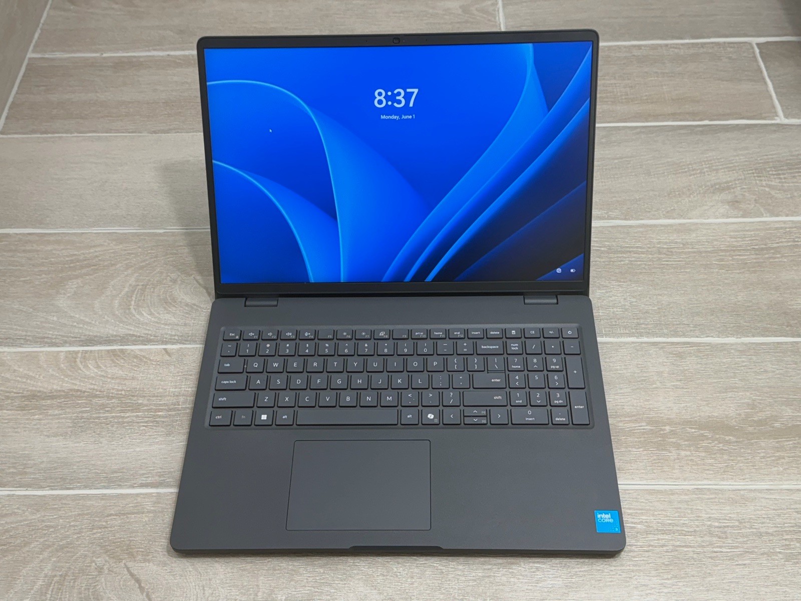 Dell Pro 16 PC16250 WUXGA Intel Core 3-100U 8GB RAM 256GB NVMe SSD Win-11