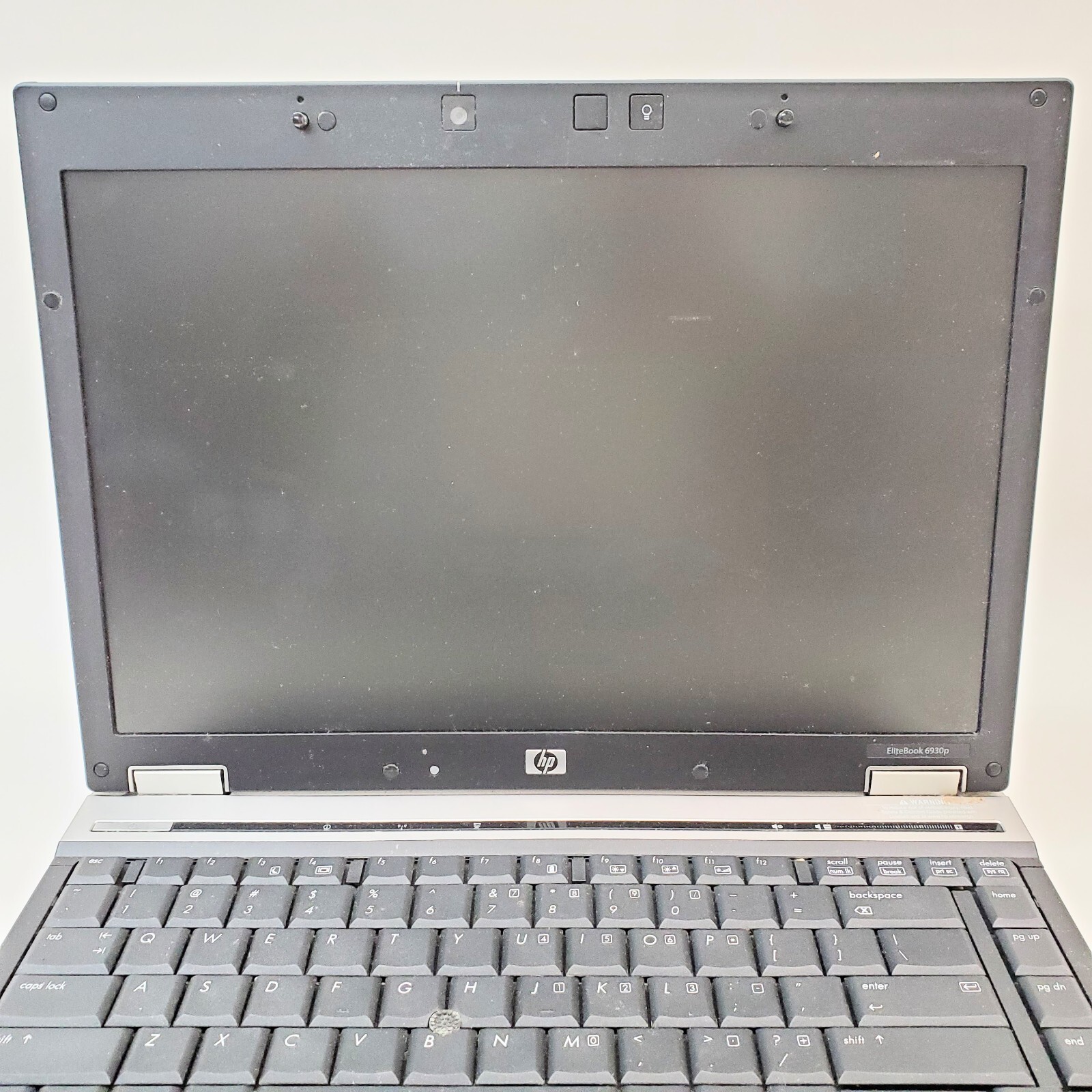 HP EliteBook 6930p Intel Core 2 Duo P8600 2.4GHz 4GB RAM No HDD 14.1″ Notebook