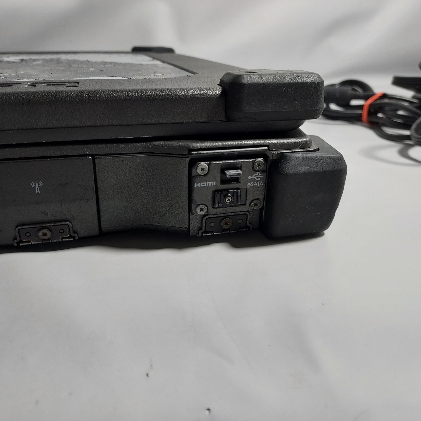 Dell Latitude E6420 XFR Rugged i5 4GB 500GB HDD PSU No Battery Damaged Screen