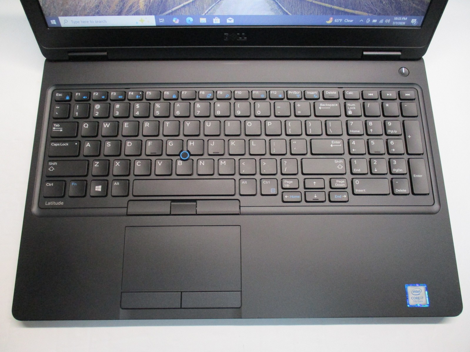 Dell Latitude 5580 i7-7600U 2.8GHz 16GB RAM 256GB SSD W10 Pro + AC Charger