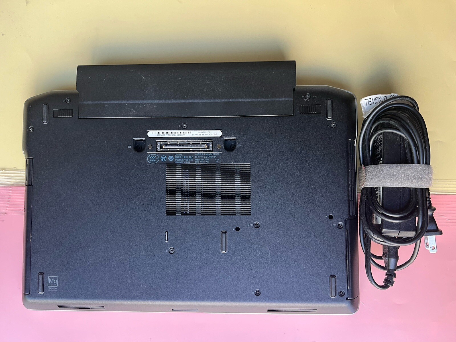 Dell Latitude E6320 13.3″ Core i7-2620M 2.70GHz 8GB RAM 500GB HDD HDMI WEBCAM