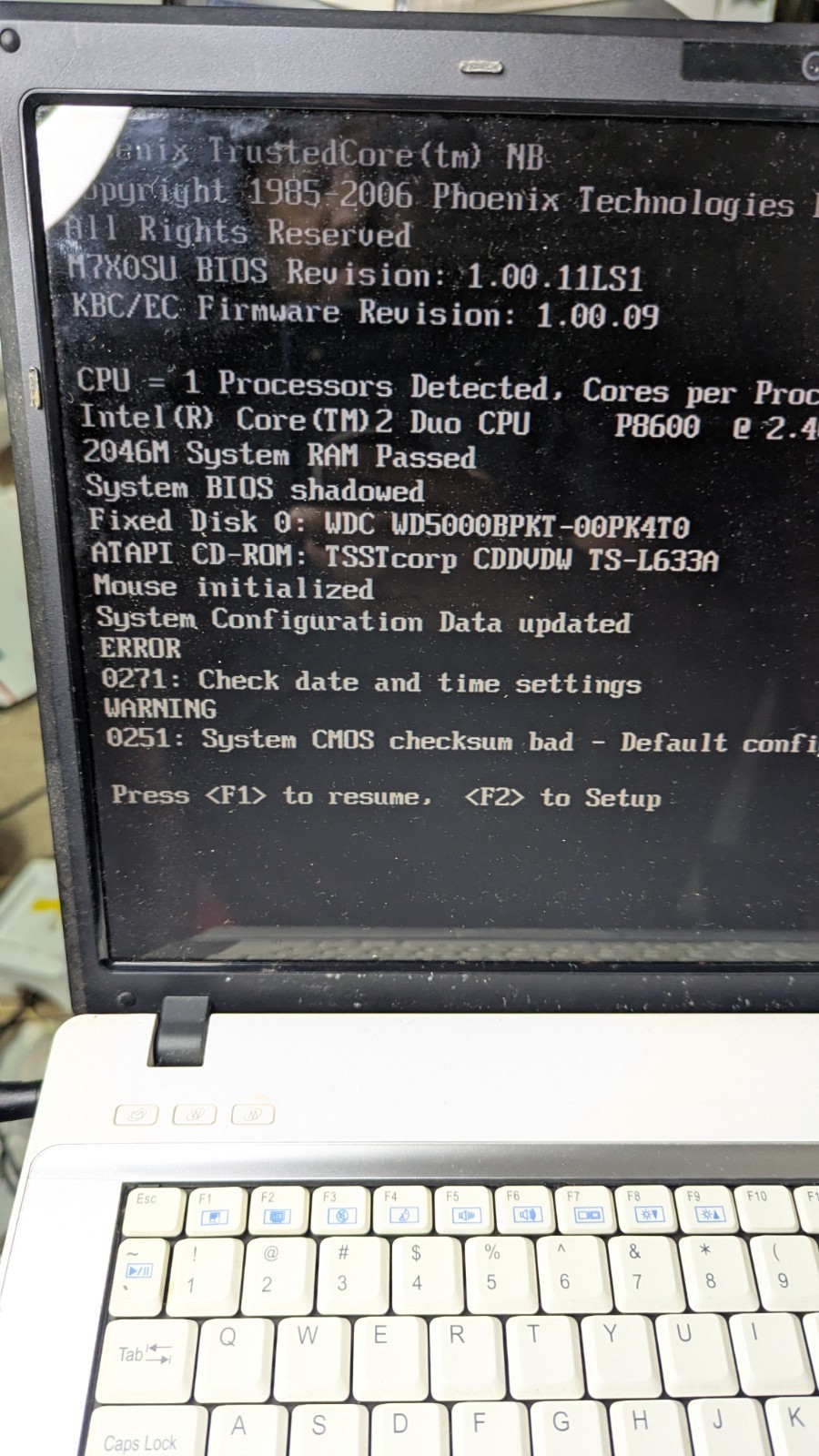 Vintage Sager Clevo M77SU Laptop With Nvidia – Windows Xp Pro *FOR PARTS*