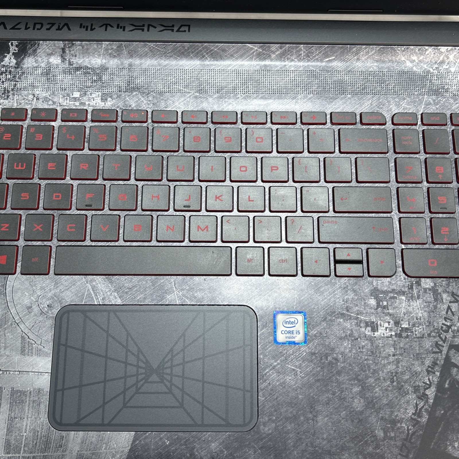 HP Star Wars Special Edition Notebook 15-an050nr 15.6″/i5-6200U/6GB RAM/1TB