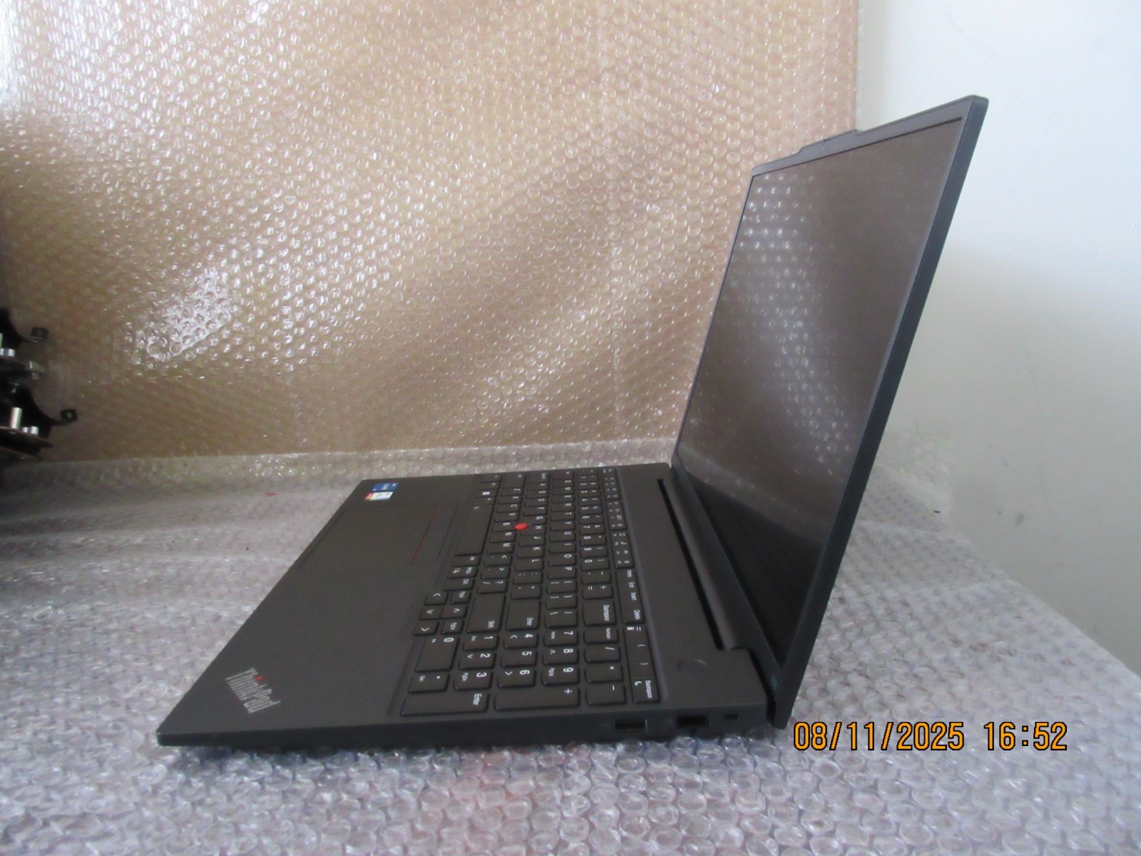 Lenovo ThinkPad E16 | 16″ Laptop i5 13th Gen 16GB RAM BIOS LOCKED READ BIO.