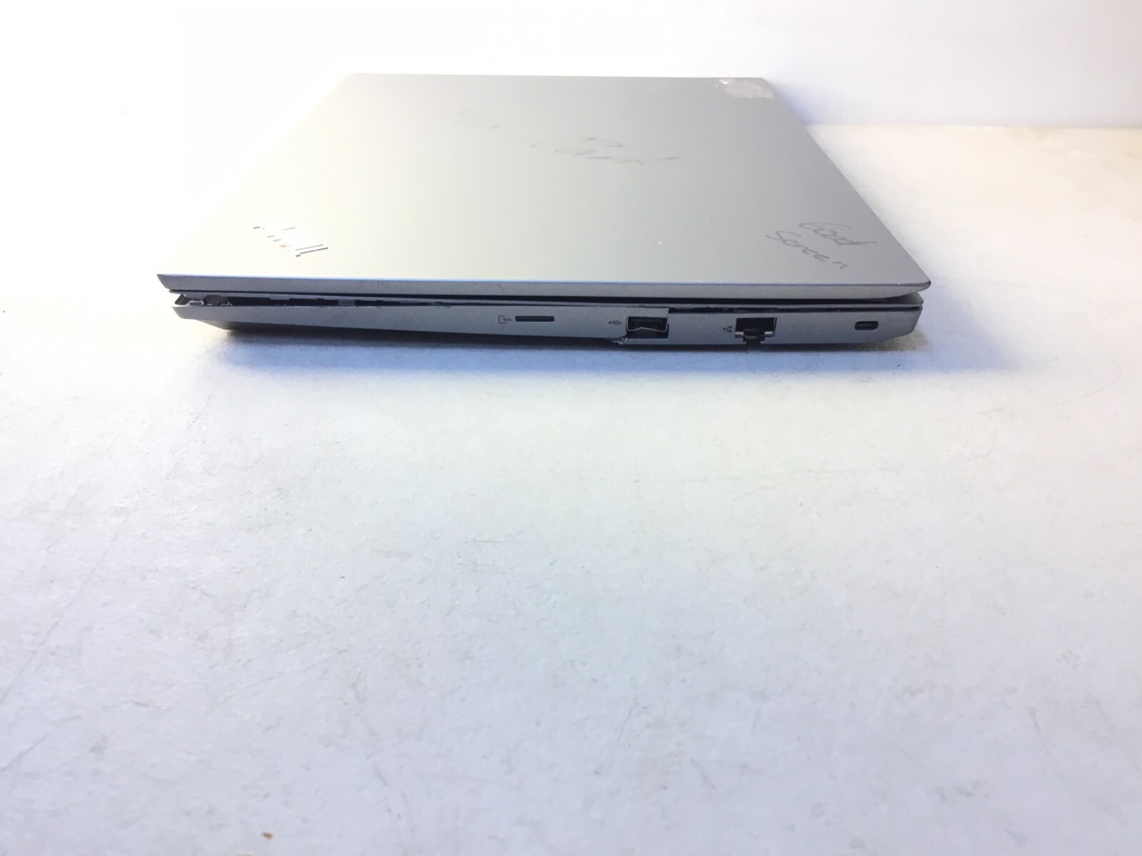 Lenovo ThinkPad E490, Intel i5 8th Gen, NO RAM, NO HDD