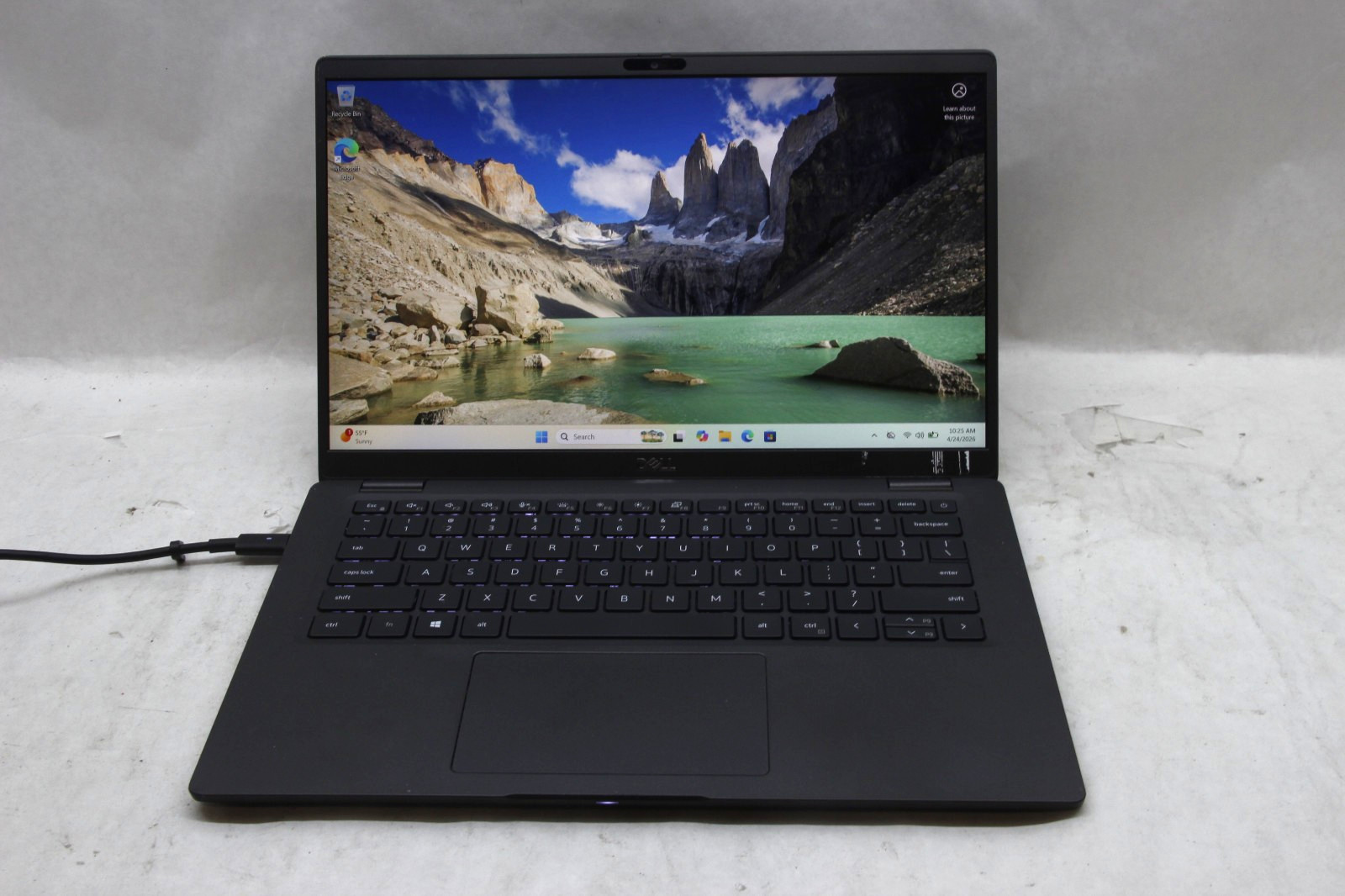 Dell Latitude 7410 14″ Laptop i5-10310U 8 GB RAM 256 GB SSD Win 11 No Charger
