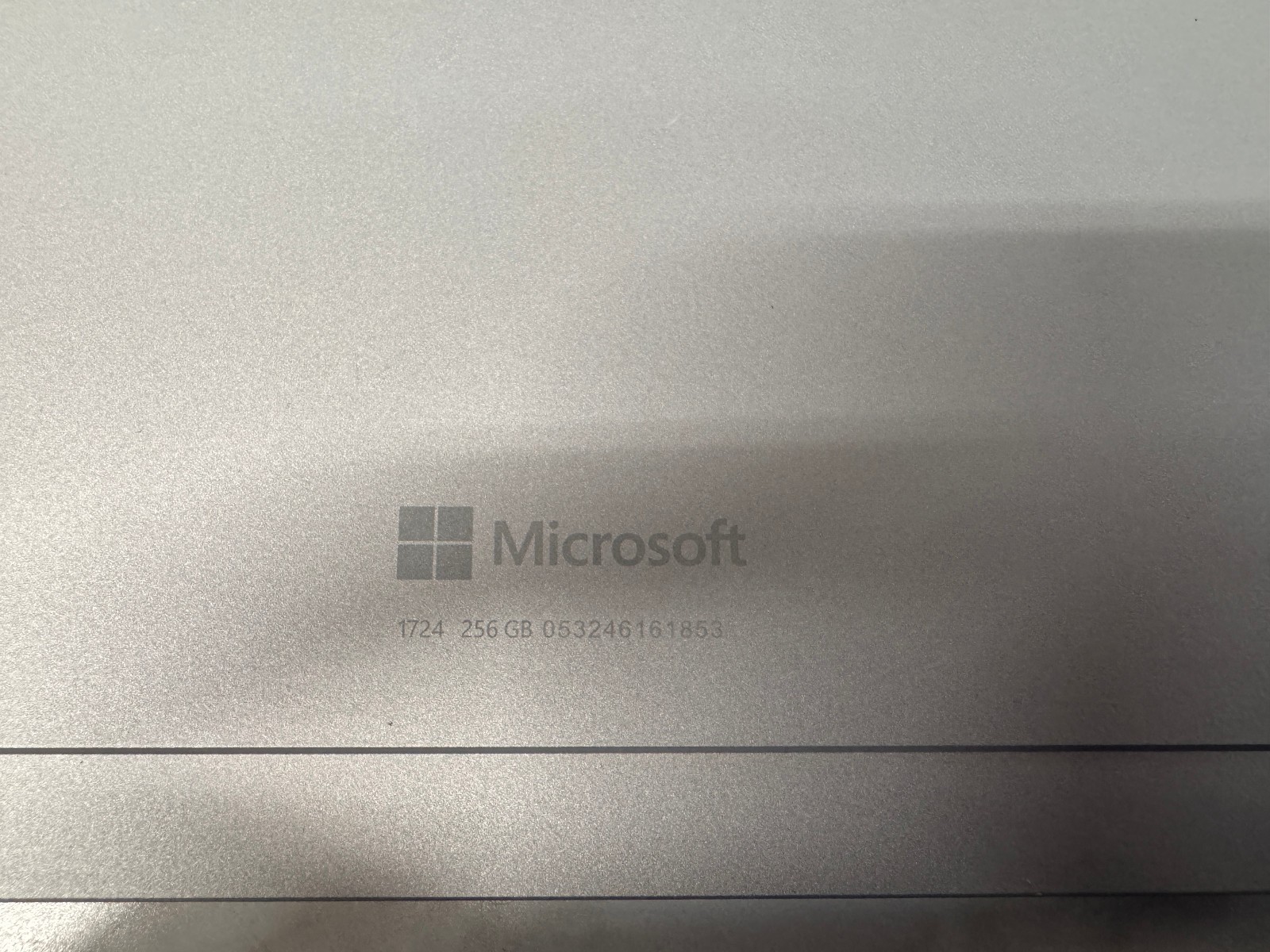 Surface Pro 4 12.5″ Tablet Intel Core i5 4th Gen – FOR PARTS OR NOT WORKING