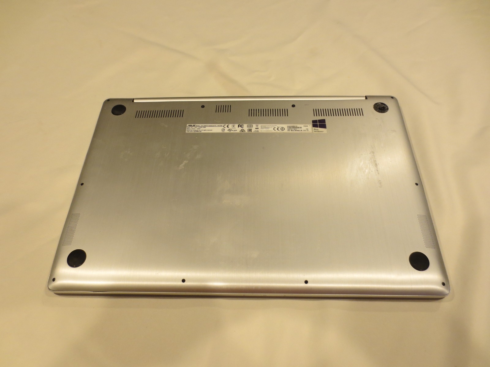 Asus Zenbook Touch Screen UX501V i7-6700HQ 500GB HD 16GB Ram GTX 960M Win11 Pro