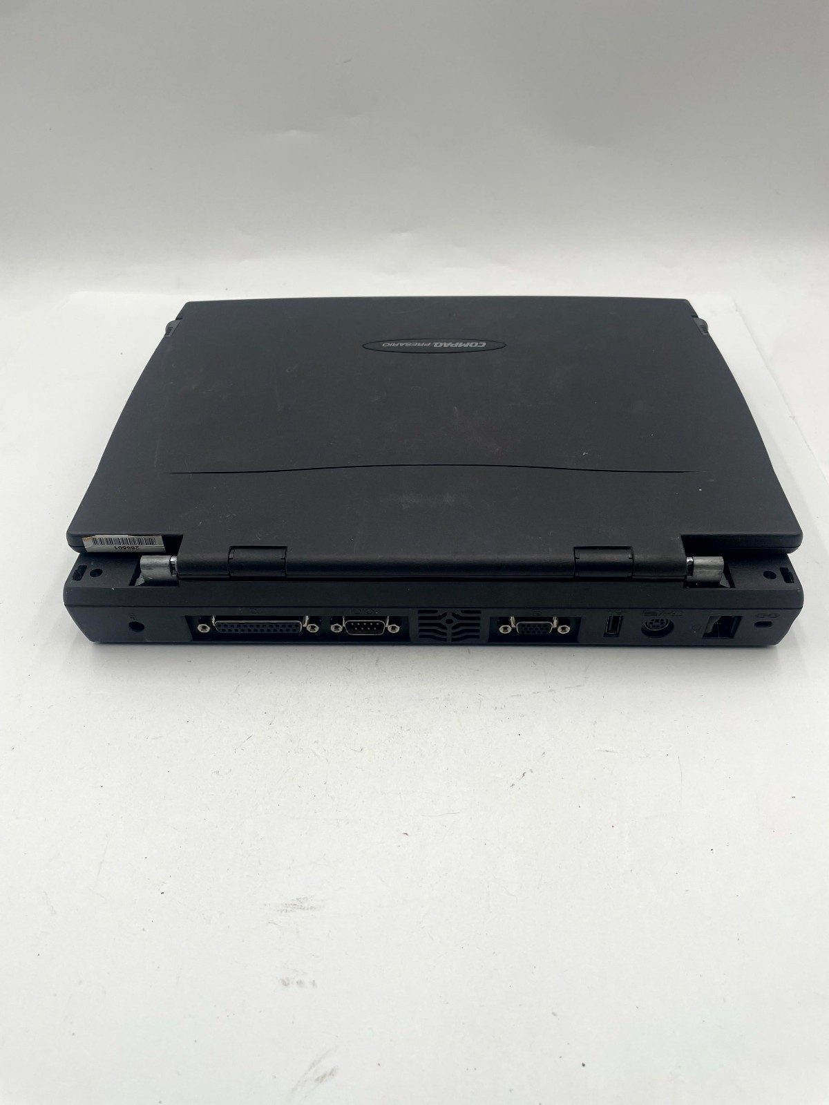Vintage Compaq Presario CM2000 Laptop Black & Gray LCD Display USB and PS/2 Port