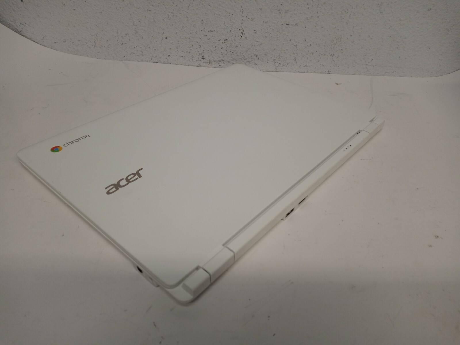 Acer 13 CB5-311-T9B0 Chromebook 13.3″ NVIDIA @ 2.10Ghz 2GB RAM 16GB SSD ChromeOS