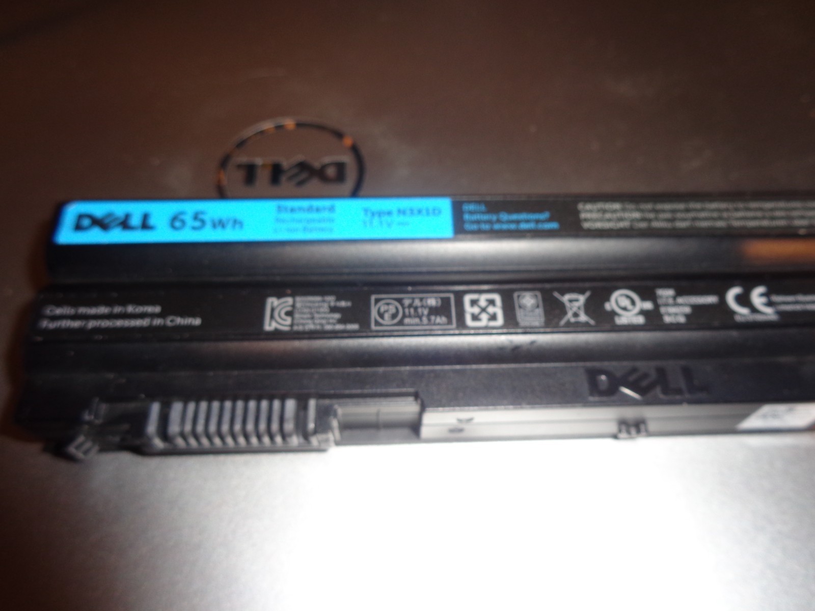 Dell Latitude E6440 14″ i5-4310M 2.7ghz no op system w charger 2 batteries DVD