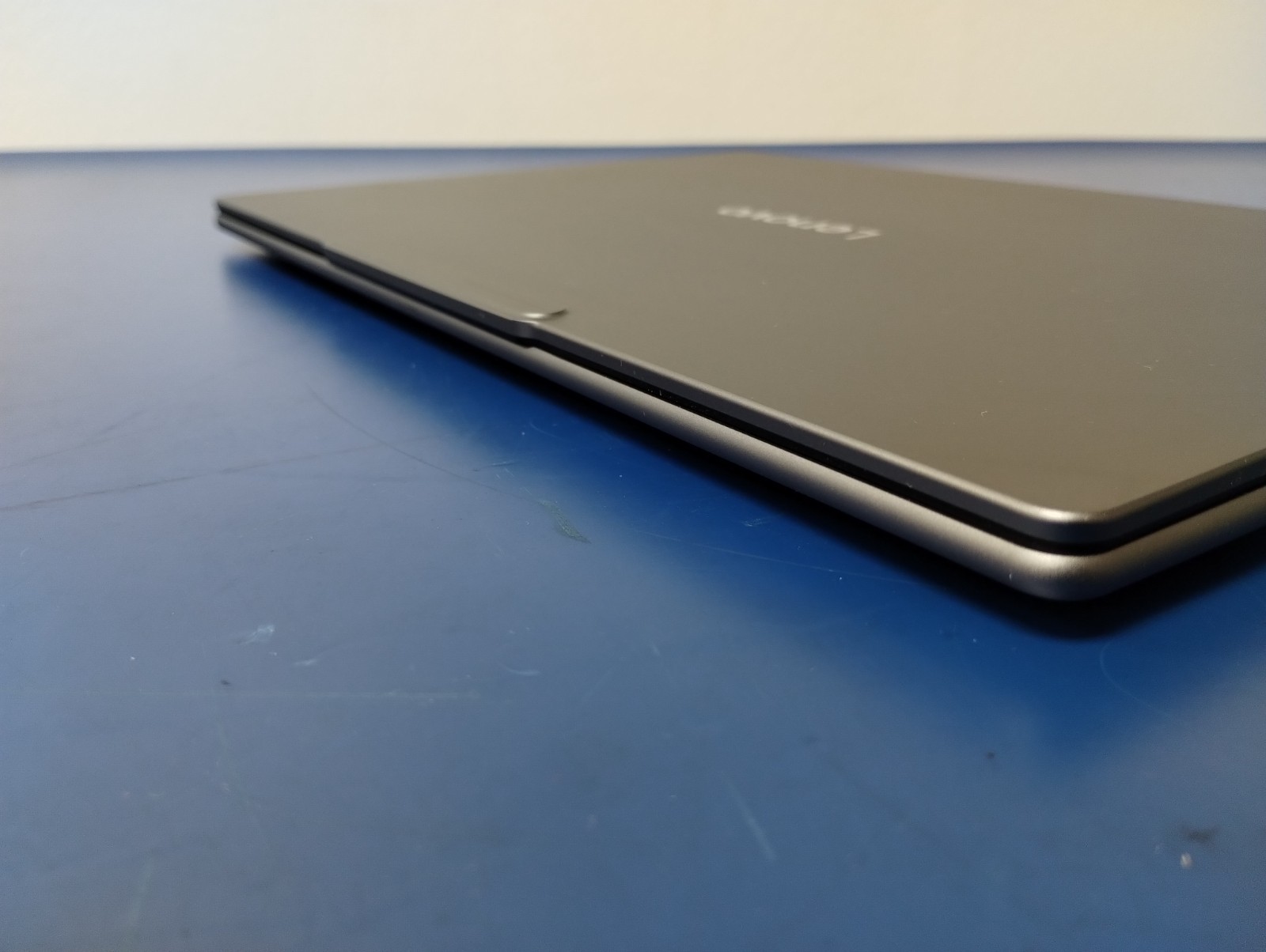Lenovo Slim 7 14ILL10, Intel Core Ultra 7, 2.20 GHz, 32 GB RAM, 1 TB NVMe