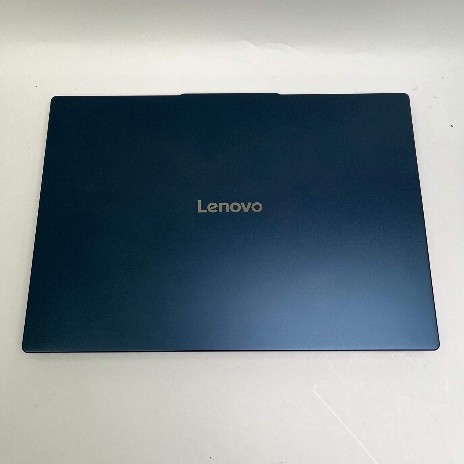 Lenovo IdeaPad Slim 5 16IRH10R 16″ Core 5 210H 2.2GHz 16GB RAM 512GB SSD