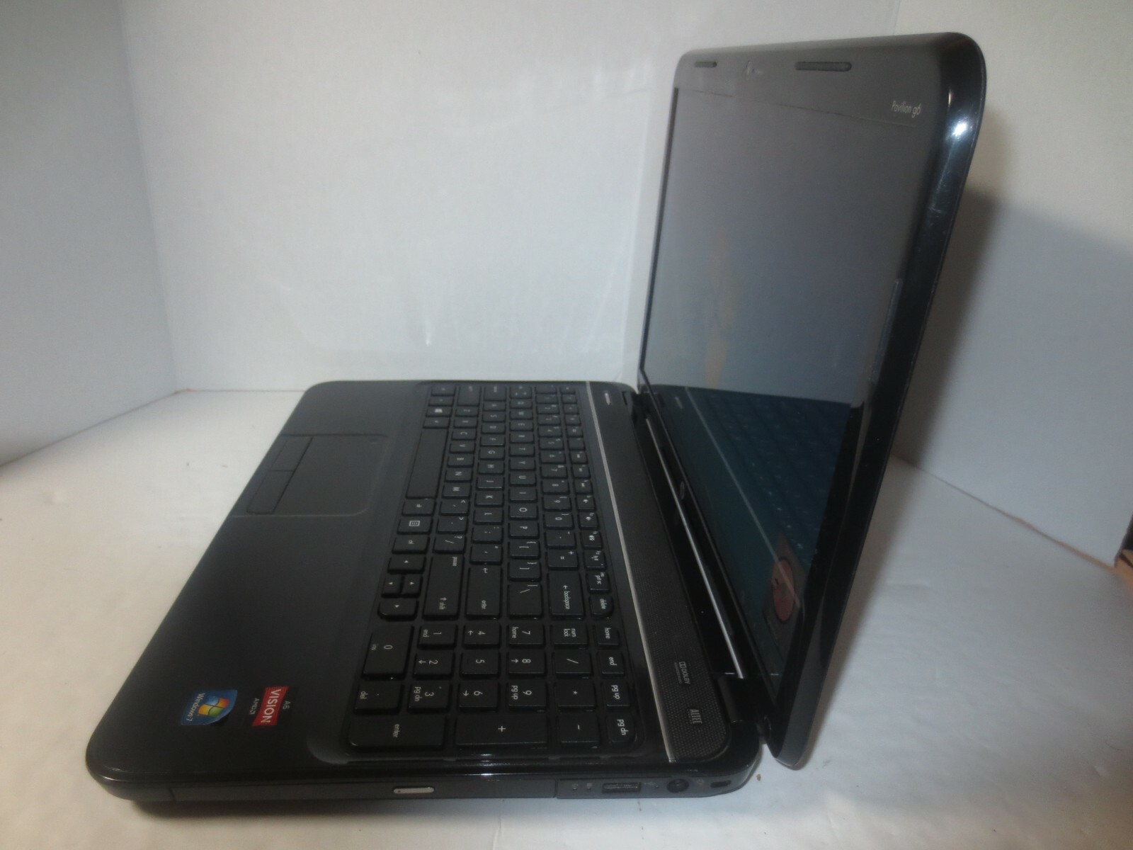 HP PAVILION G6-2321DX 15.6″ AMD A6-440M APU@2.70GHZ 8GB RAM 320GB HDD WIN7 OFF13