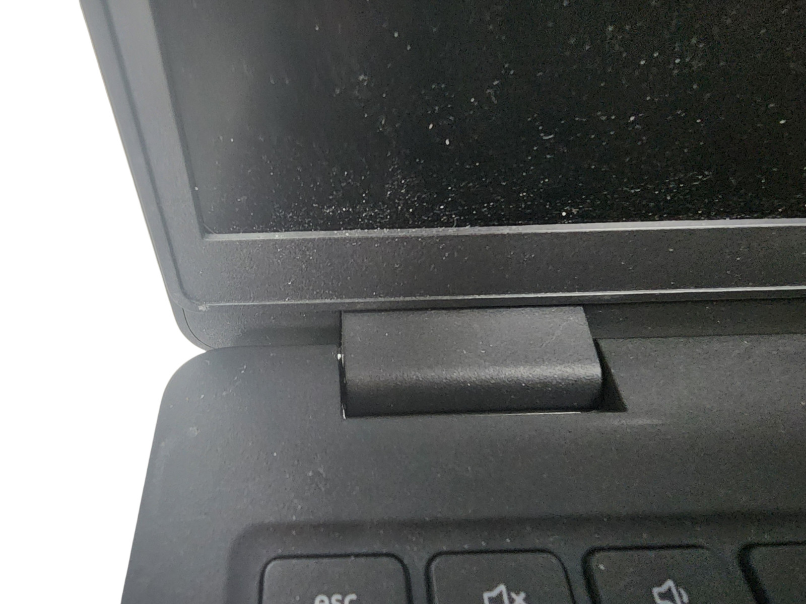 Dell Latitude 3520 15.6″ Laptop i5-1135 G7 8GB RAM NO SSD NO OS Boots to Bios
