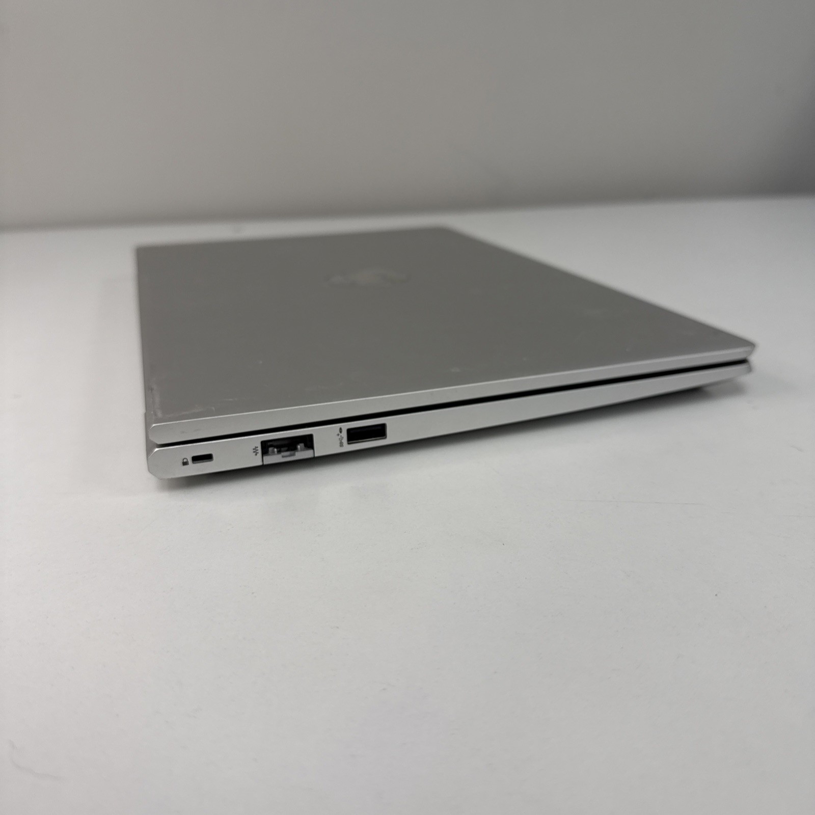 HP ProBook 445 G10 14″ AMD Ryzen 5 7530U @2.00GHz NO RAM NO SSD For Parts *READ