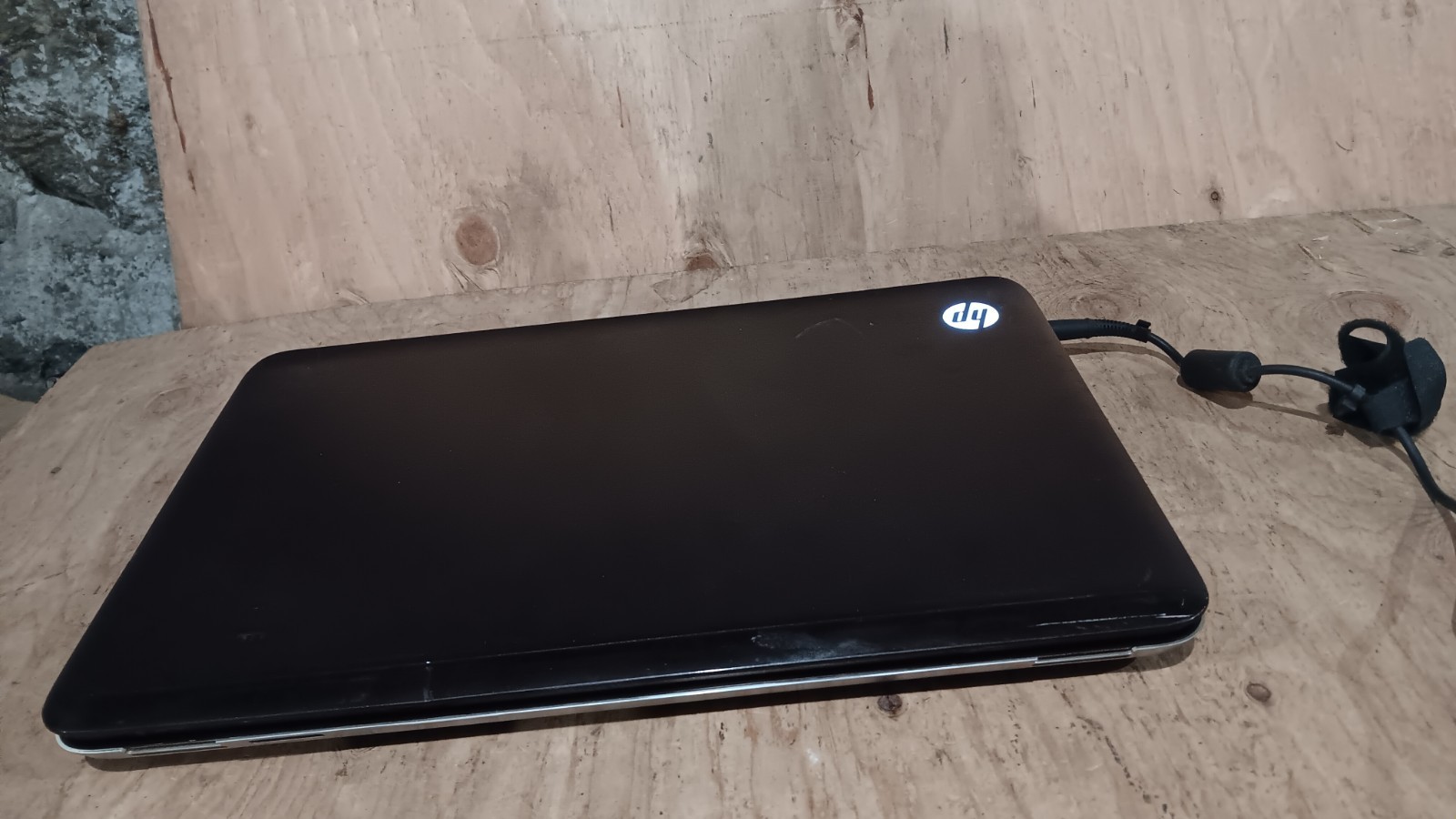 HP Pavilion DV7-6B55DX Laptop Intel core i5-2430M @2.40 GHz 17.3″ LCD Screen P/R