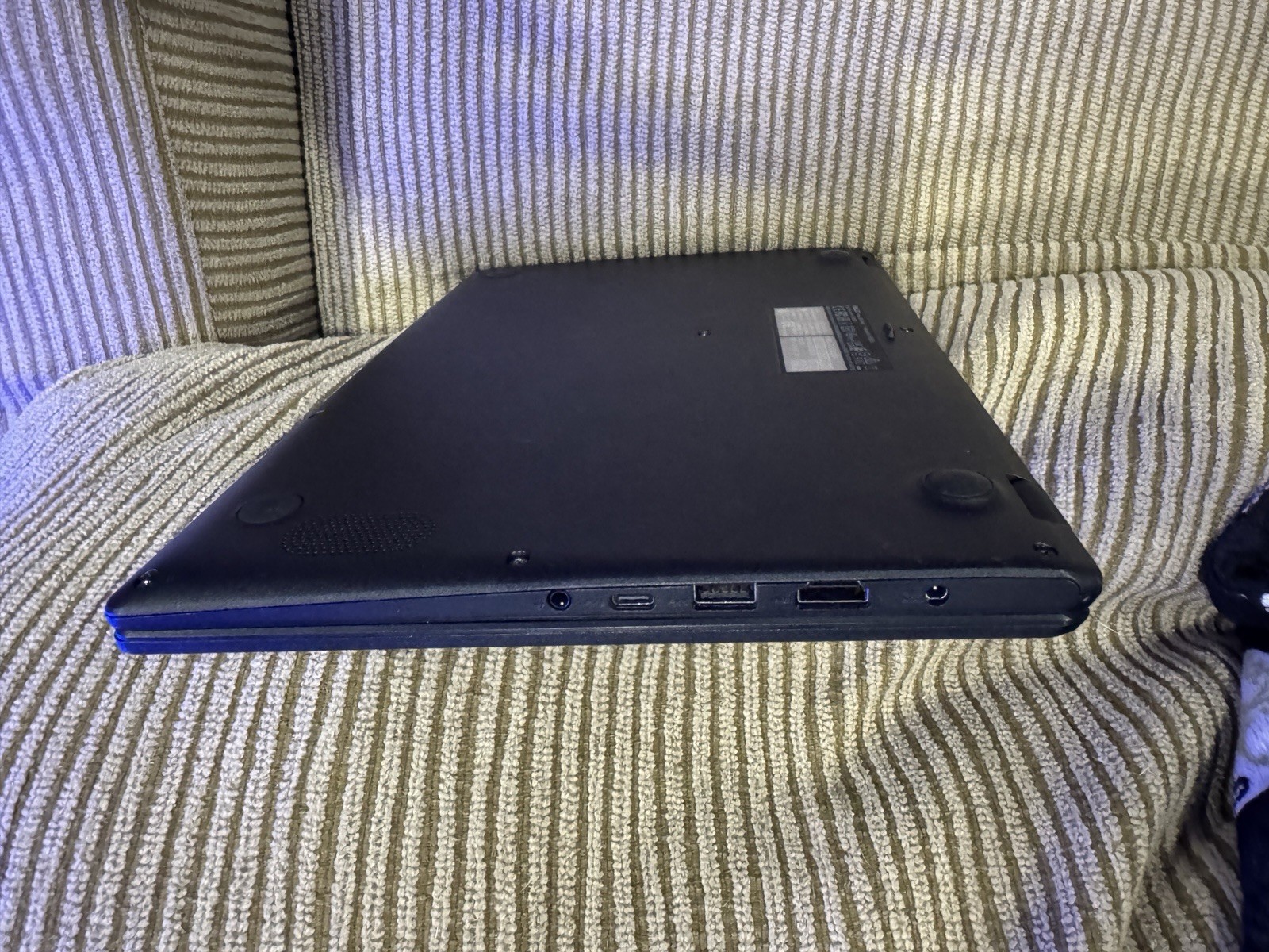 ASUS E410M R410MA-212 14″ HD Laptop/N4020/4GB RAM/64GB SSD Windows 11