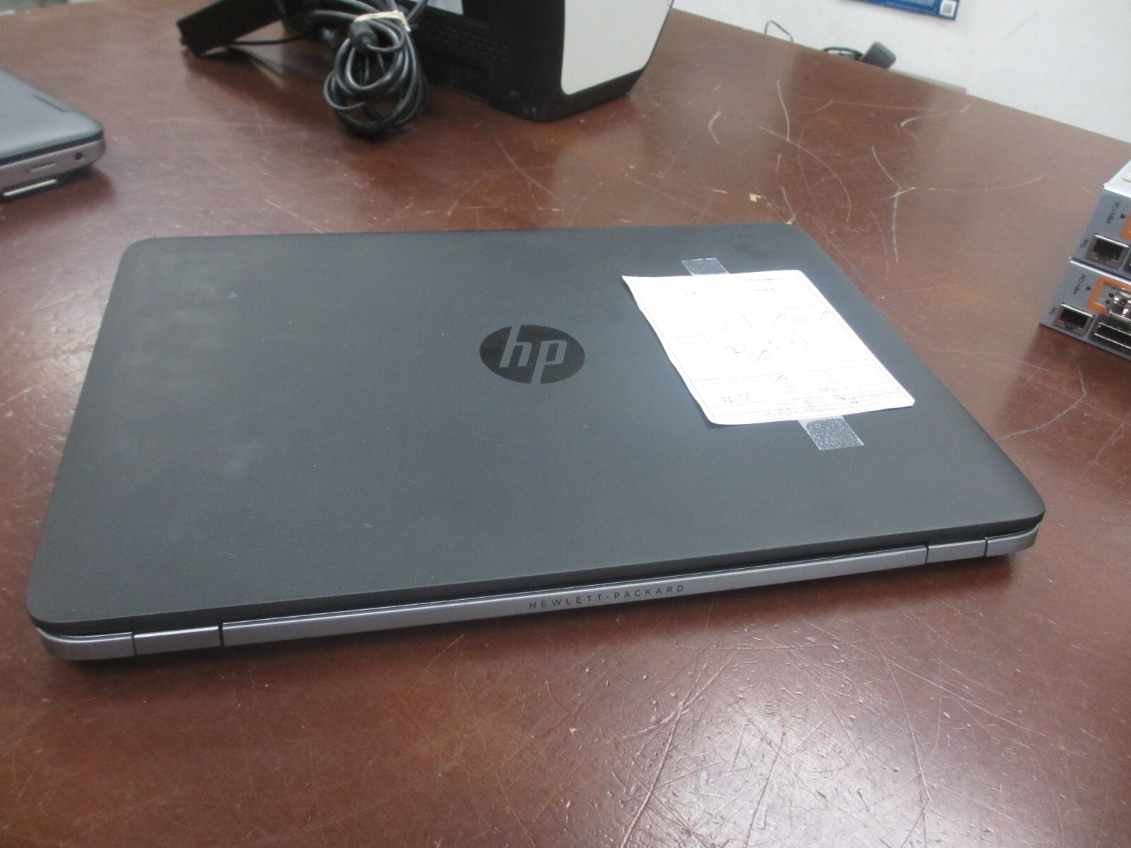 HP EliteBook 840 G2 14″ i5-5300U 2.30GHz 8GB 256GB SSD Laptop w/ AC [NO OS]