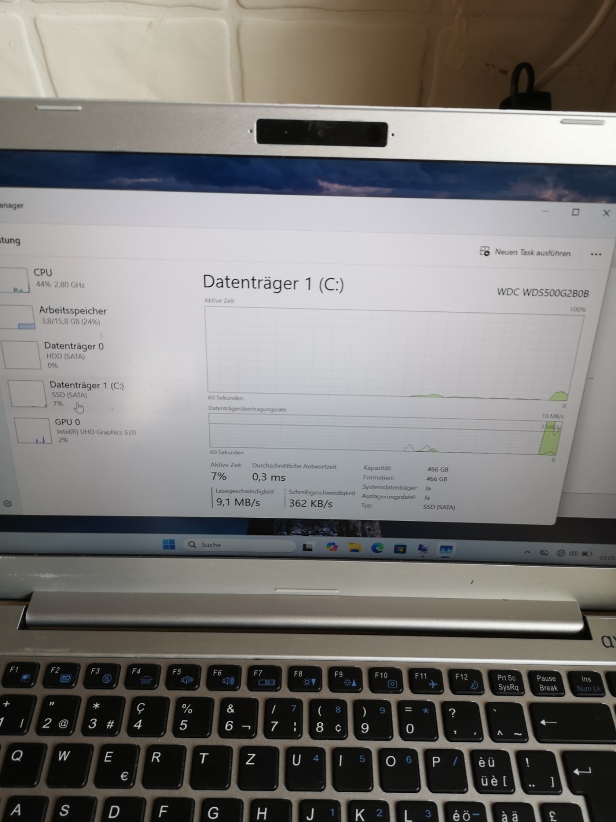 CLEVO N13 N140ZU | i5-8265U | 16GB | 500GB SSD | 2TB HDD | UHD GRAPHICS | WIN11