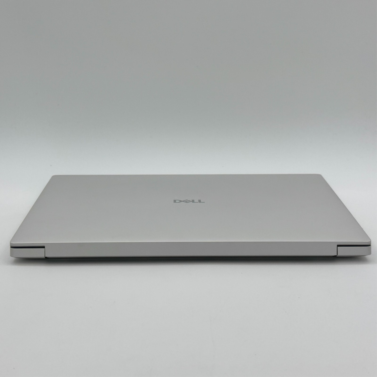 Dell Premium 14.5″ 3.2K OLED Touch Laptop Intel Ultra 7 255H 32GB 1TB SSD