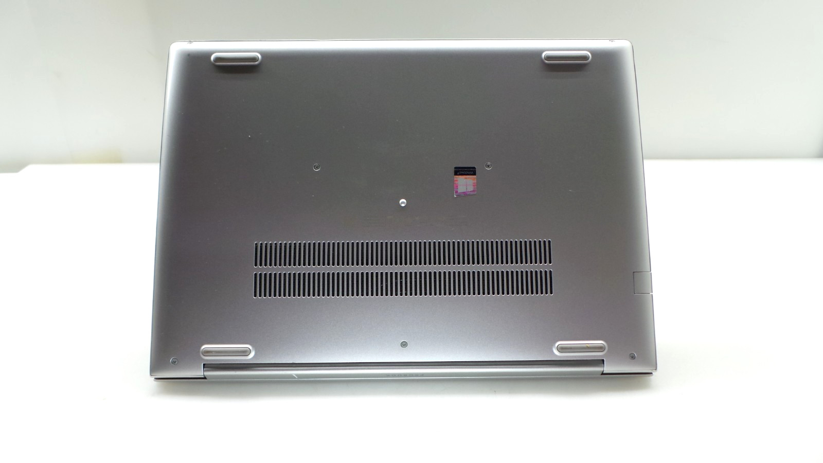 HP ProBook 455 G6 | 15.6″ | AMD Ryzen 5 2500U | 8GB RAM 256GB NVMe | WIN 11 PRO