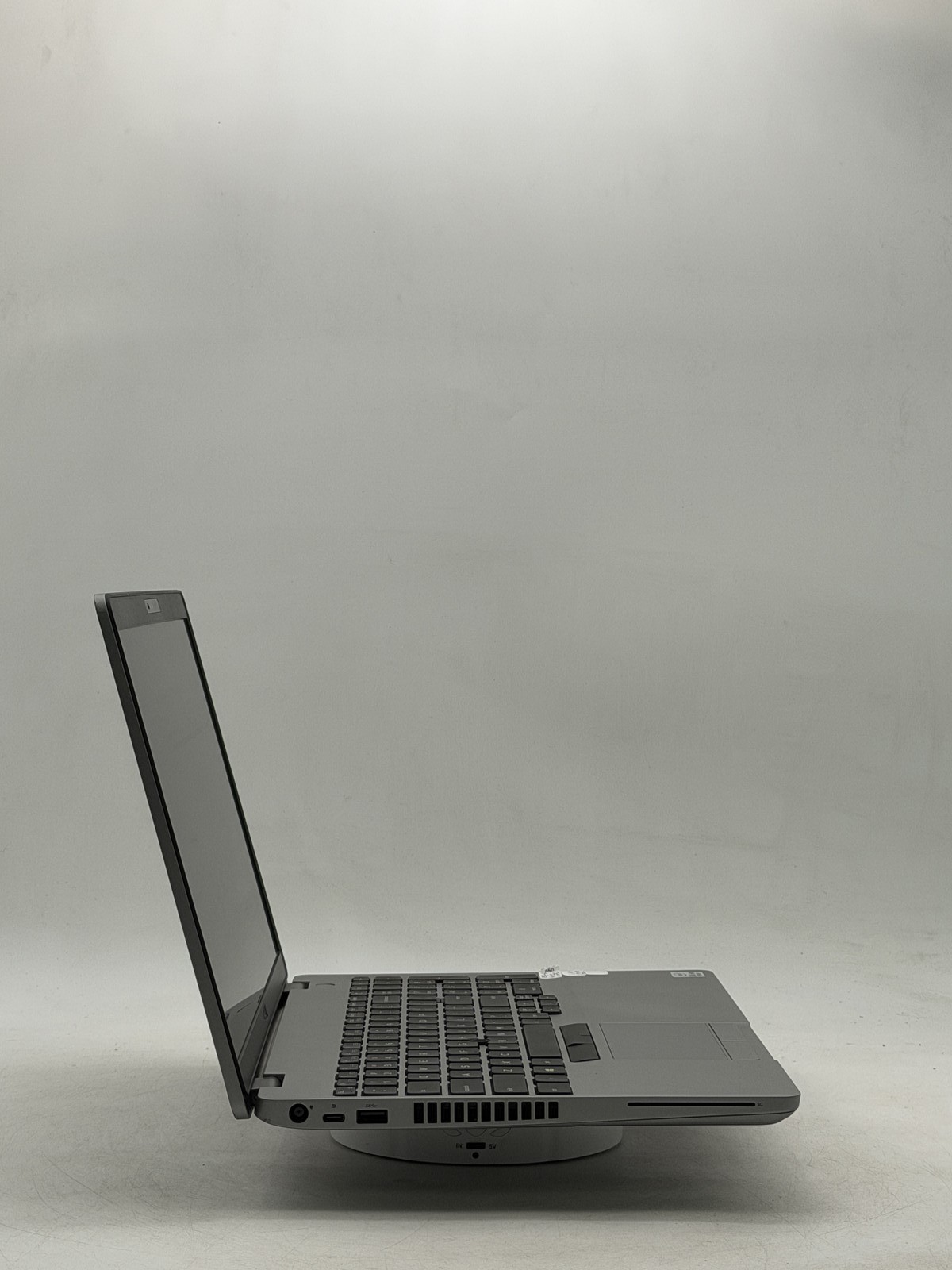 Dell Latitude (5510) 15.6inch i5-10310U 8GB 128GB NO OS Please READ