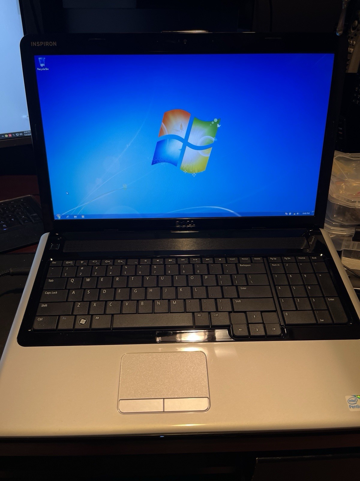 Dell Inspiron 1750 17″ Core 2 Duo T6600 4 Gb – Barely used! With free new bag