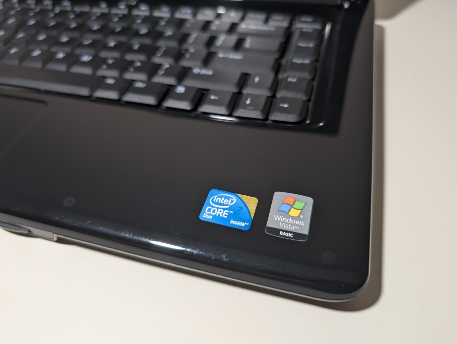 15″ Dell Inspiron 1545 | C2D T6400 4GB RAM 500GB HD | Win XP Pro 32-Bit DVD+RW
