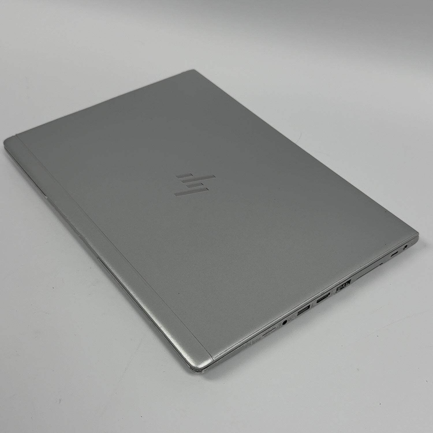 HP EliteBook 3RF07UT#ABA 13.9″ i7-8650U 1.9GHz 16GB RAM 250GB SSD