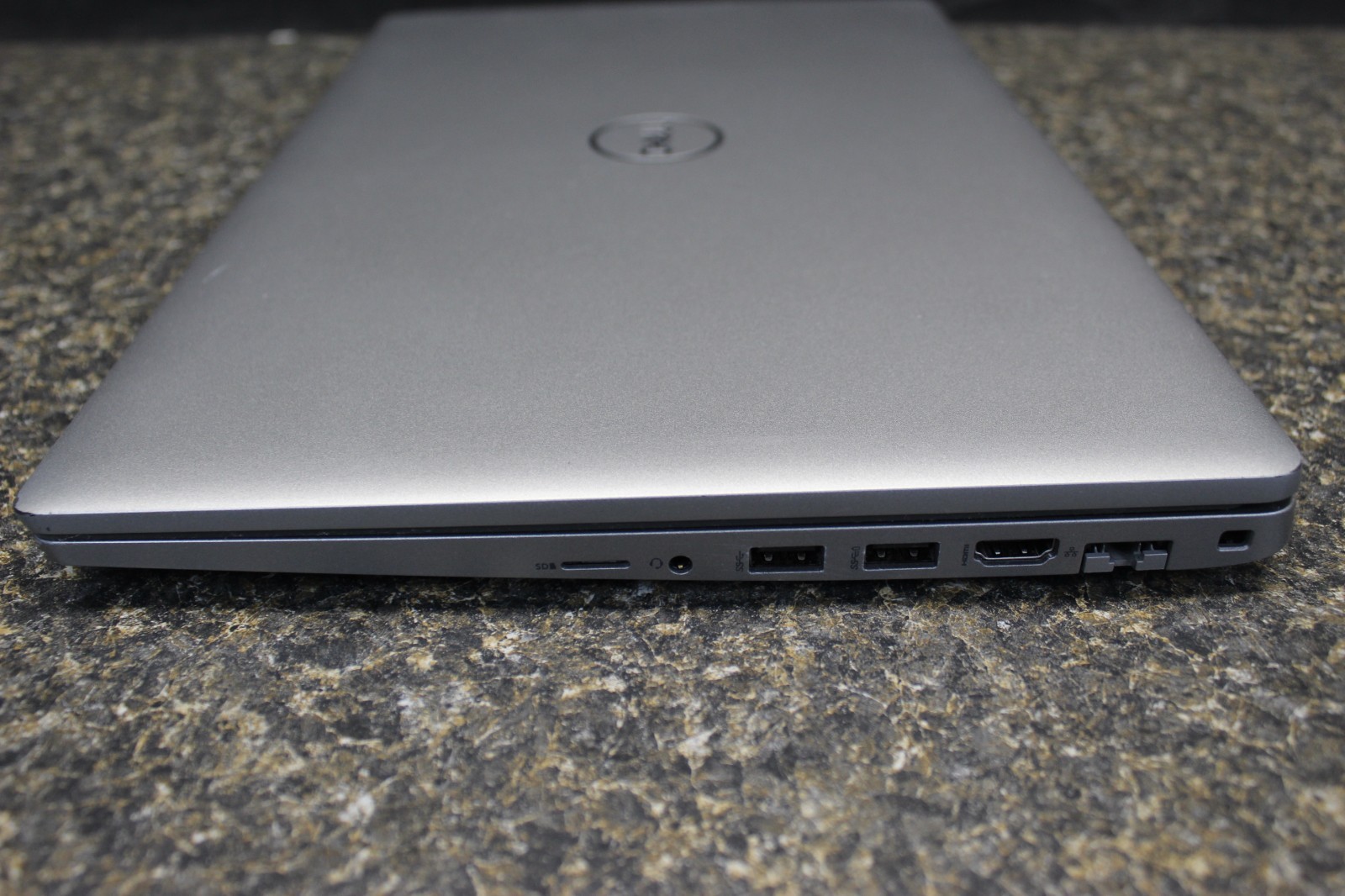 Dell Precision 3560 I7-1185 G7 512GB NvME SSD 16GB DDR4 Win11Pro* see desc