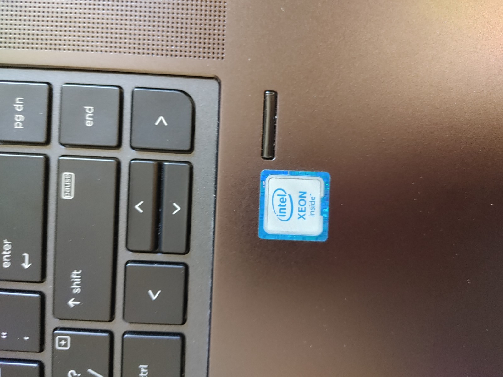 HP ZBook Studio G3 Xeon E-1505M v5 @2.80GHz,8GB RAM, NO SSD FOR PARTS/Repair