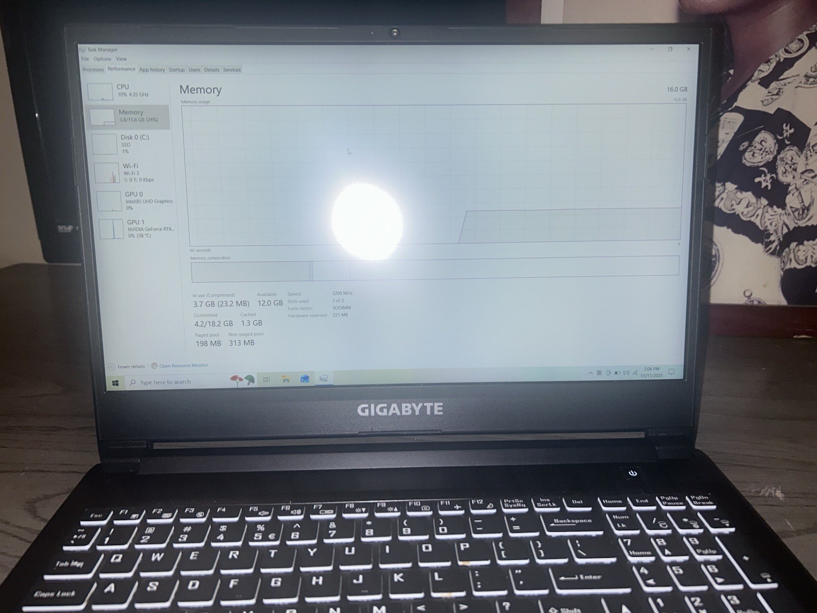 Gigabyte Gaming Laptop, 500GB SSD, Intel Core I5-11400H 2.7GHz RTX 3050ti