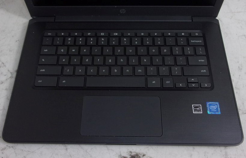 HP ChromeBook 14 G5 3NU63UT#ABA Laptop Celeron N3350 1.1GHz 4GB 16GB SEE NOTES