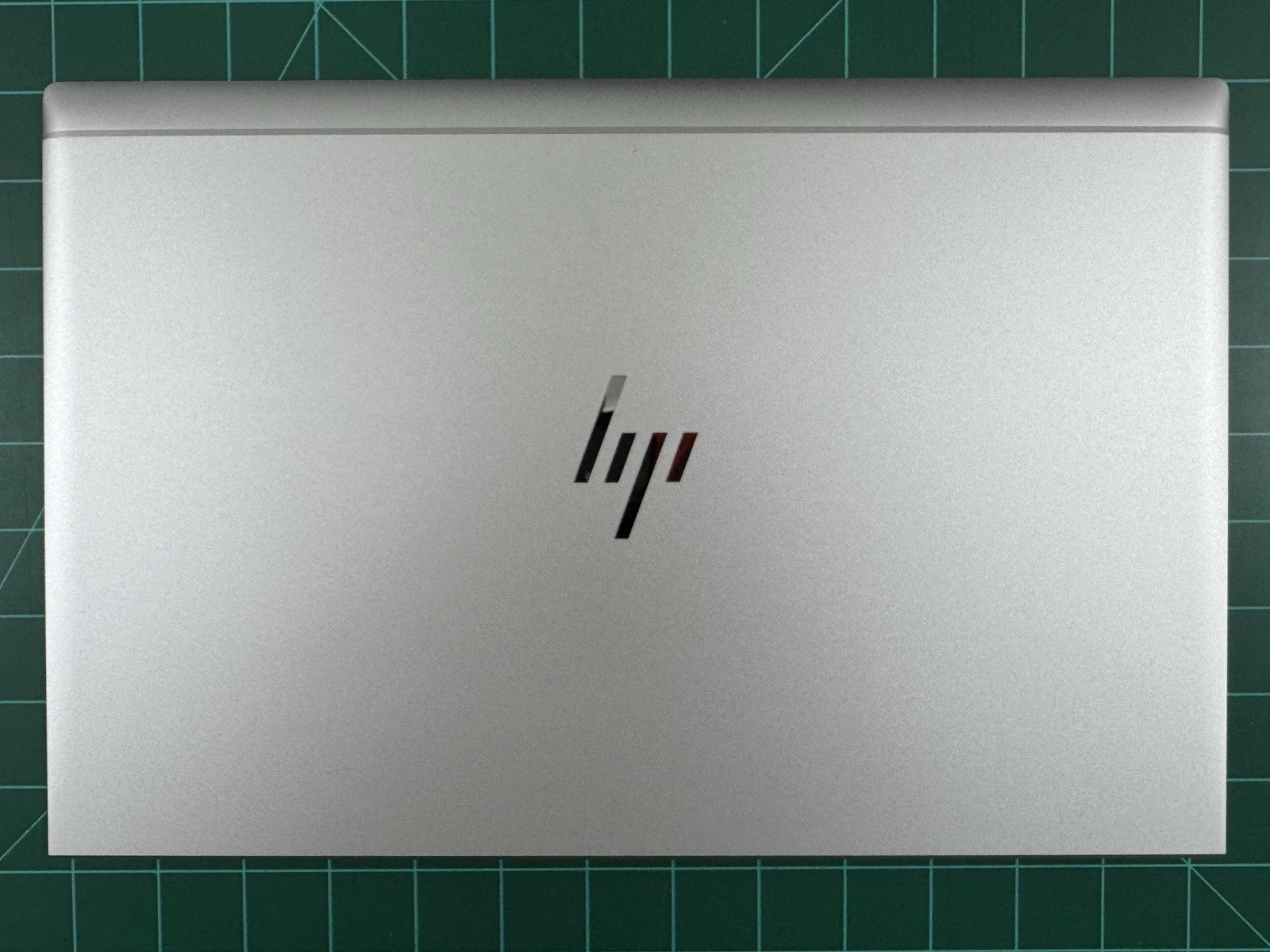 A+ HP EliteBook 845 G8 Ryzen 5 Pro 5650U @ 2.3GHz (6-Cores) 500GB NVMe 16GB RAM