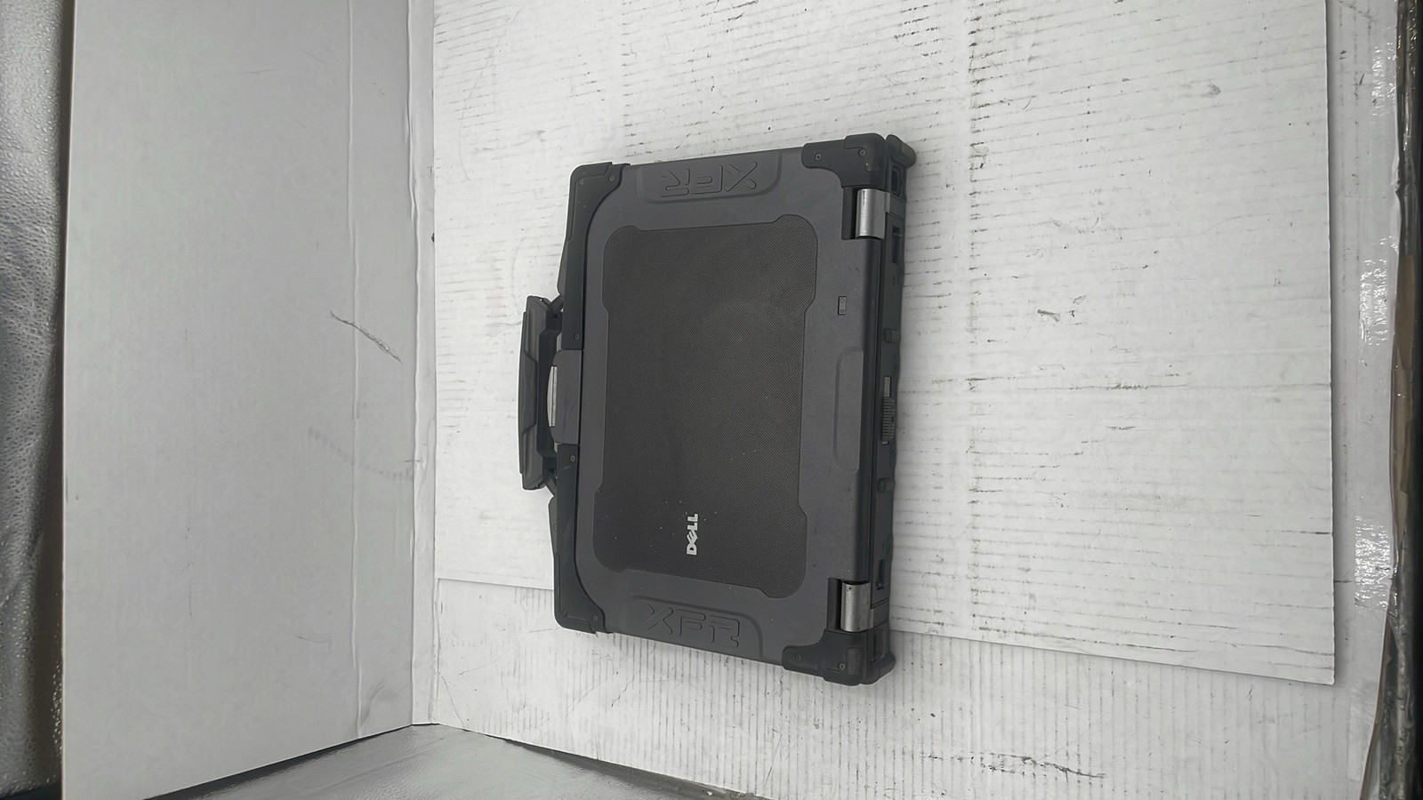 Dell Latitude E6400 XFR Intel Core 2 Duo Rugged Laptop No HDD Unit Only