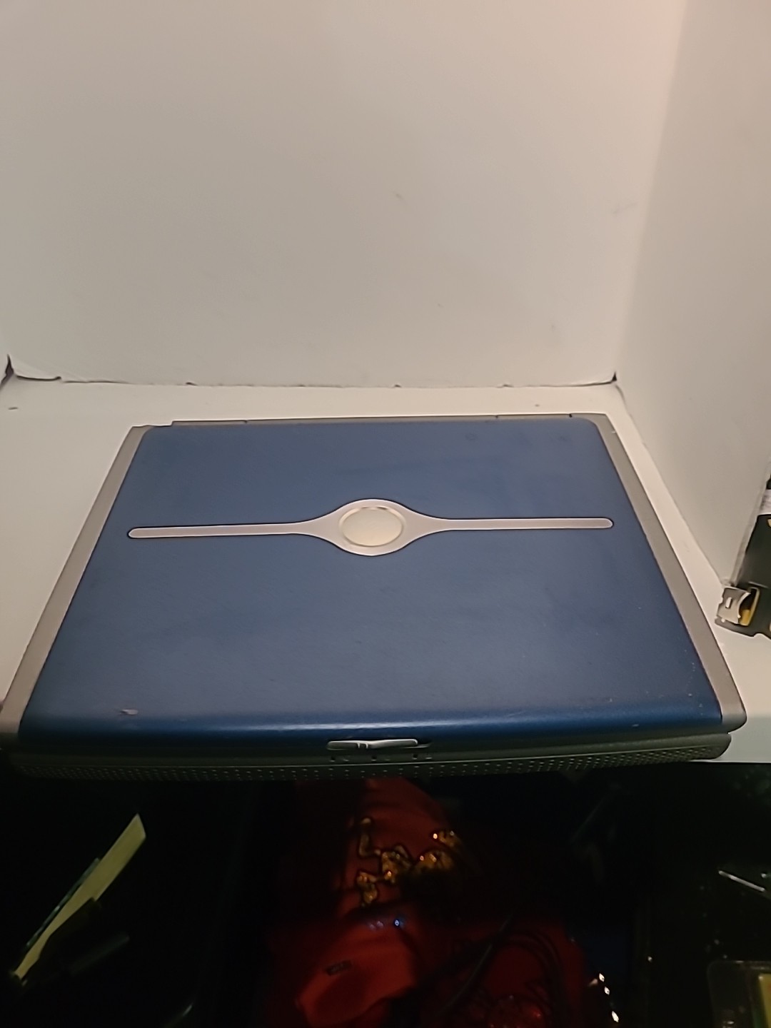 DELL INSPIRON 5100 – FOR PARTS – INTEL PENTIUM 4 – 512MB RAM –