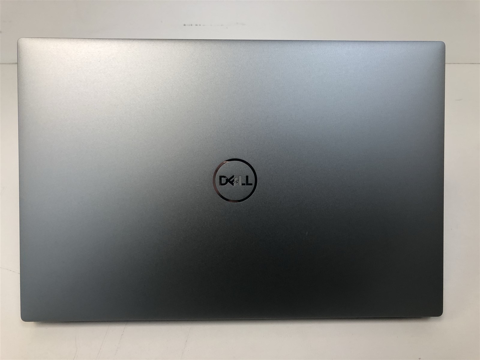 Dell Precision 5570: Core i7-12800H 2.4GHz – 32GB – 512GB – RTX A2000 (SELECT)