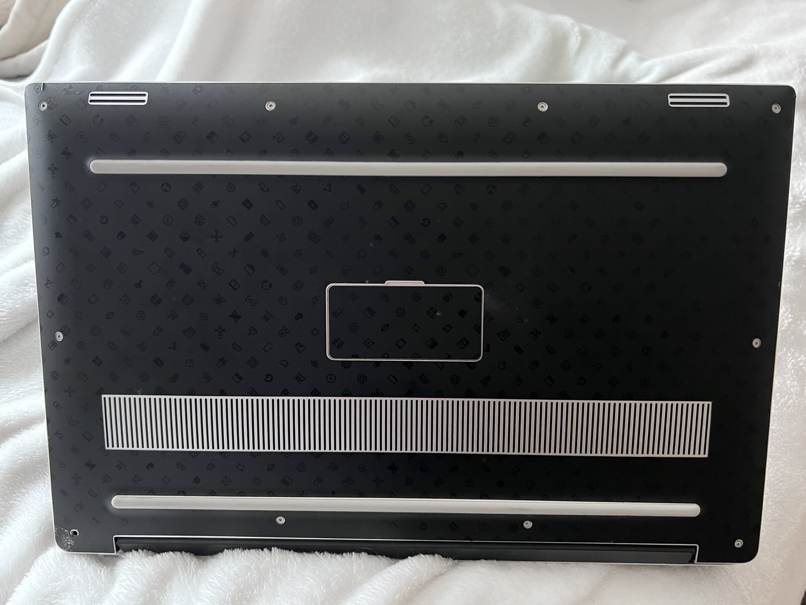 Dell XPS 15 9570 Laptop i9-8950HK 32 GB RAM 1 TB NVME GTX 1050Ti 15.6in 4K Touch