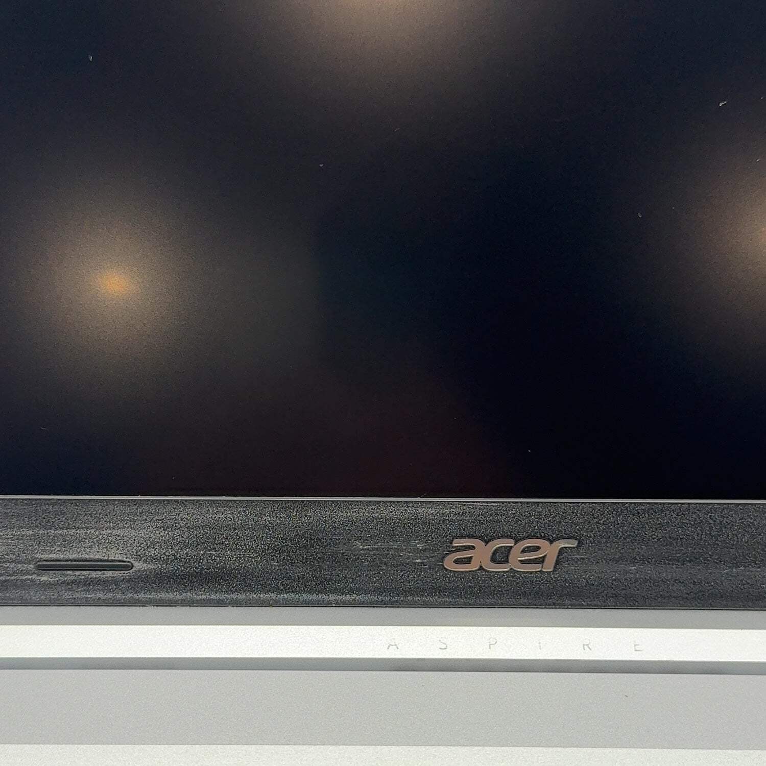 Acer Aspire 5 A515-46 15.6″ Ryzen 3 3350U 2.9GHz 4GB RAM 128GB SSD