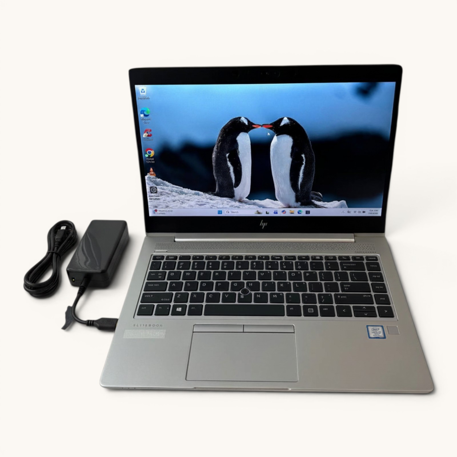 HP EliteBook 840 G5 14” i7 8th Gen 8GB RAM 256GB NVMe Win11 Charger