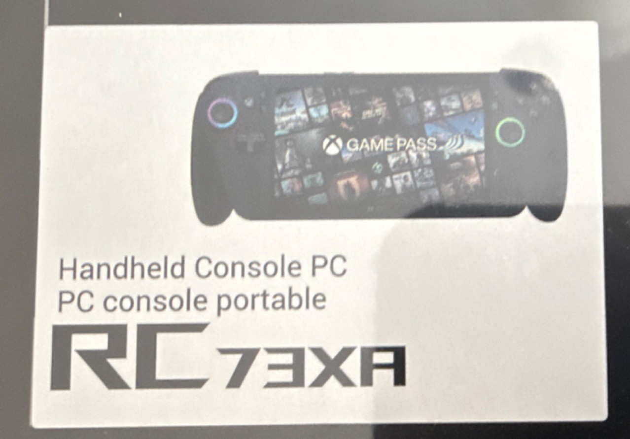 ASUS ROG RC73XA Handheld Gaming PC AMD Ryzen Z2 Extreme 24GB 1TB SSD Black