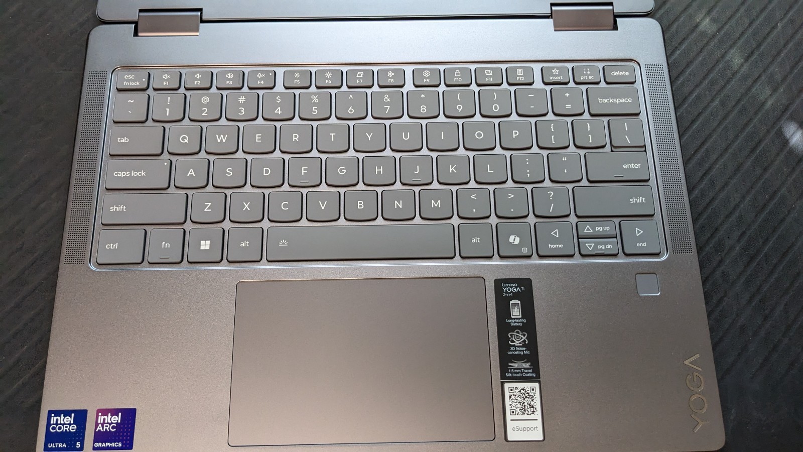 Lenovo Yoga 7i 2-in-1 AI Copilot+ 14″ OLED Touch Ultra 5 226V 16GB 512GB *READ*