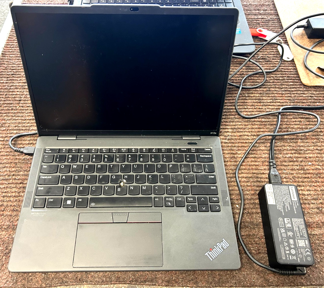 Lenovo ThinkPad X13s Gen1 5G 13.3″ TOUCH Snapdragon 8cx Gen3 3GHz 16GB 512GB