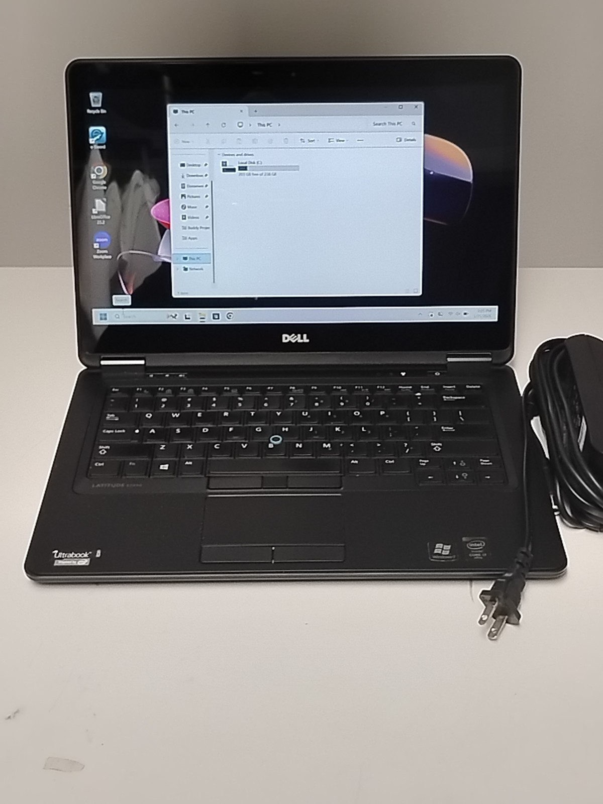 Dell Latitude E7440 Core i7-4600U @ 2.10GHz 256 GB SSD 8GB RAM Win 11 Pro Touch