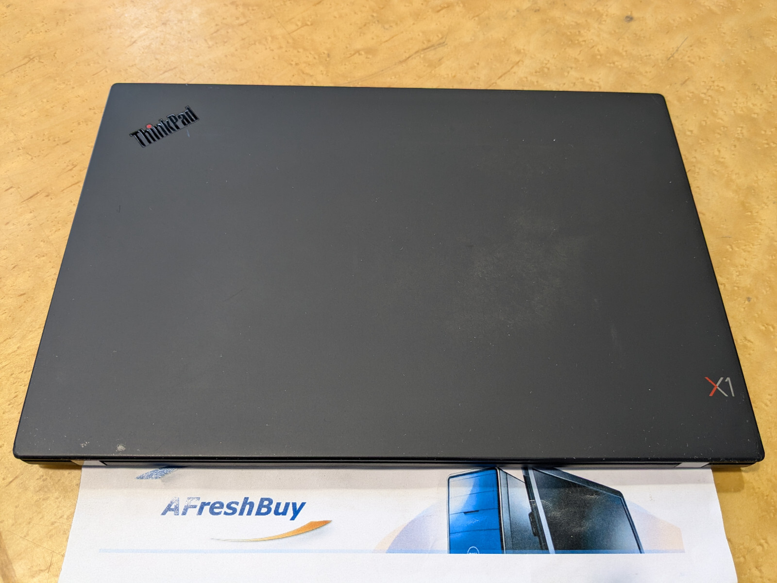 Lenovo ThinkPad X1 Carbon 7th Gen i5-8265U 1.6Ghz 8GB Ram 256GB SSD No OS/AC